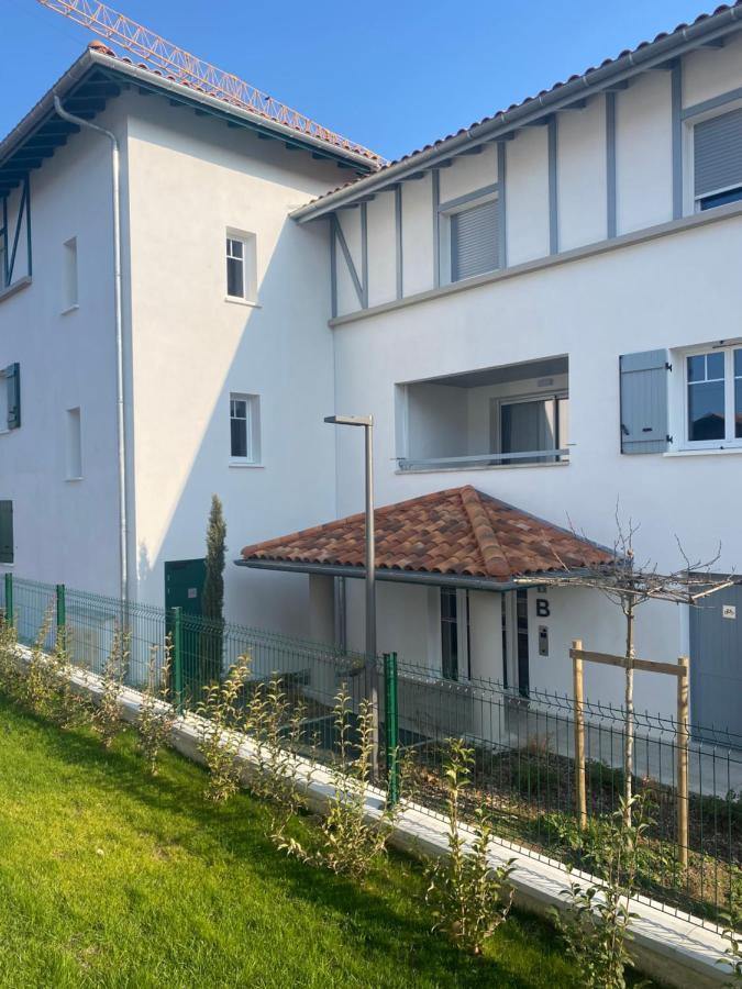 Chambre D'Hote Cosy Hiriburu Saint-Pierre-dʼIrube Dış mekan fotoğraf